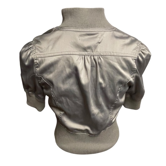 Paris Blues Silver Button-Up Crop Top - Picture 3 of 8